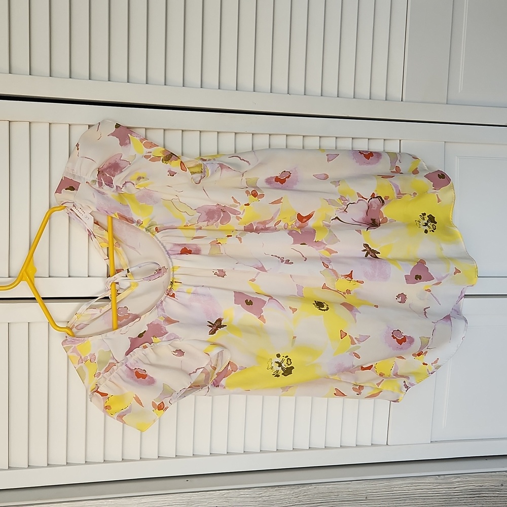 Lauren Conrad floral top